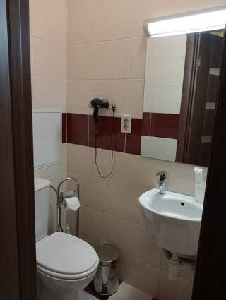 Гостиница Высотник Челябинск Улучшенный люкс-1