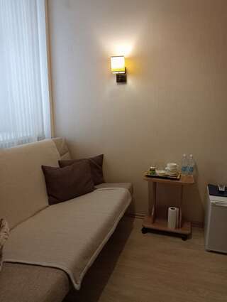 Гостиница Высотник Челябинск Полулюкс-14