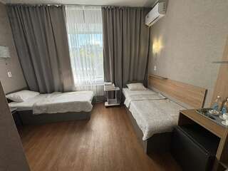 Гостиница Высотник Челябинск Номер-студия с диваном-кроватью-2