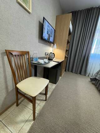 Гостиница Высотник Челябинск Полулюкс-5