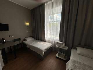 Гостиница Высотник Челябинск Номер-студия с диваном-кроватью-4