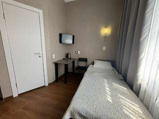 Гостиница Высотник Челябинск Номер-студия с диваном-кроватью-5